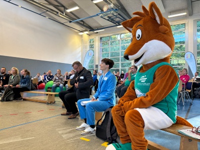 20250925-FkSp-S-1 FACHKONFERENZ Sport & Schule - Blick ins Plenum